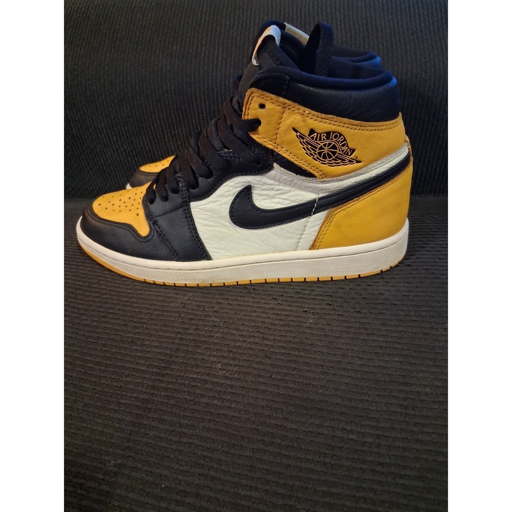 Nike Air Jordan 1 Retro High OG Taxi Yellow Toe Black Sail 555088-711 Mens 7